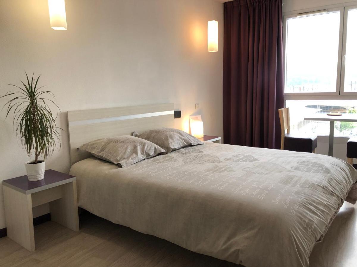Family Saint Vincent - Studio 2 Pers - 100M Gare Lourdes - Wifi מראה חיצוני תמונה